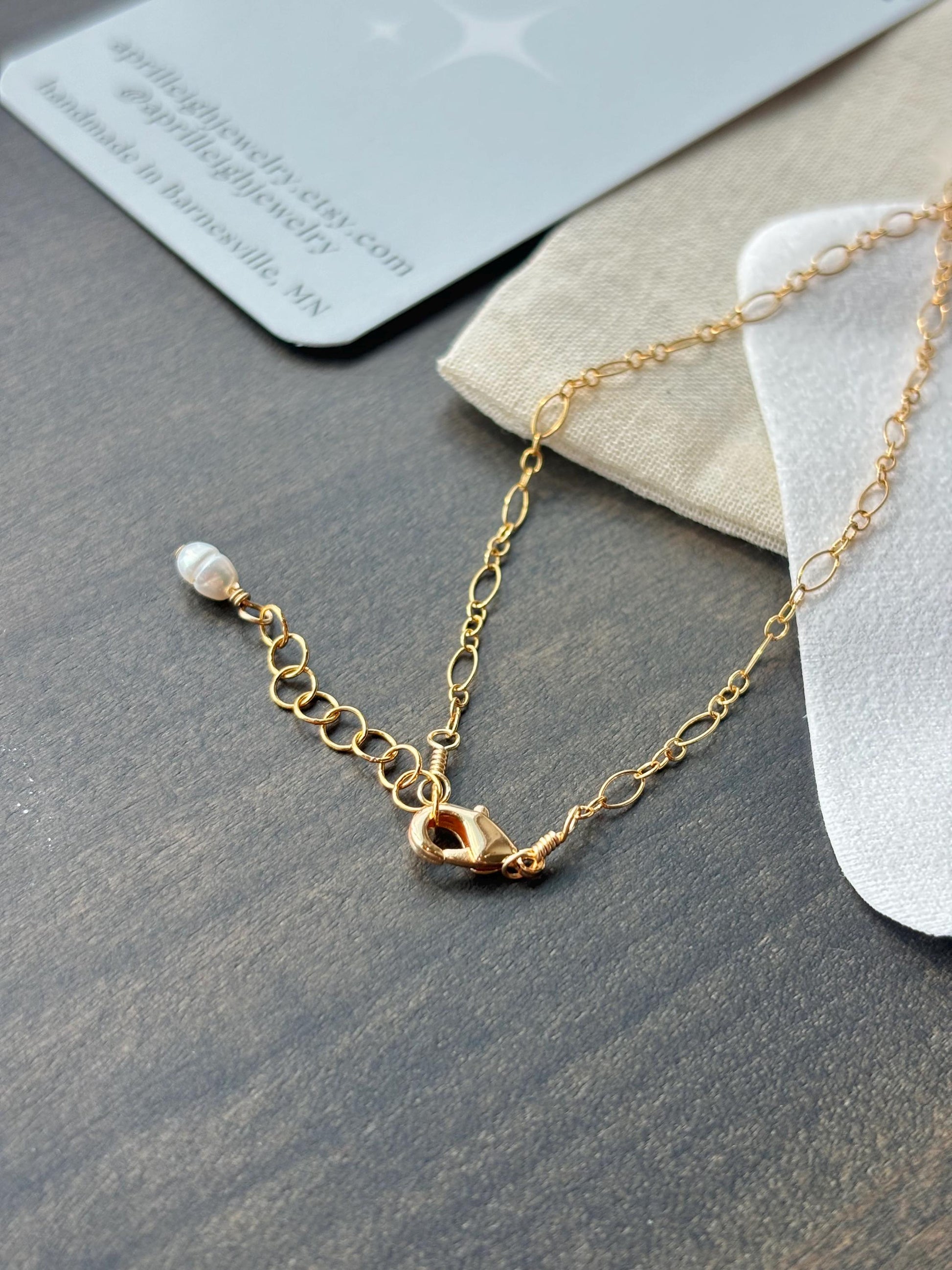 Elara Hand Chain