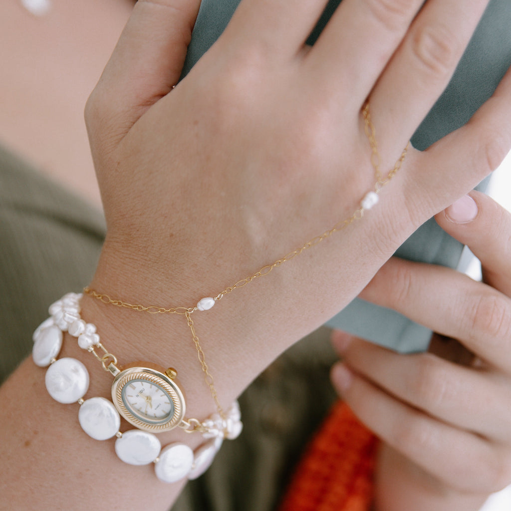 Elara Hand Chain