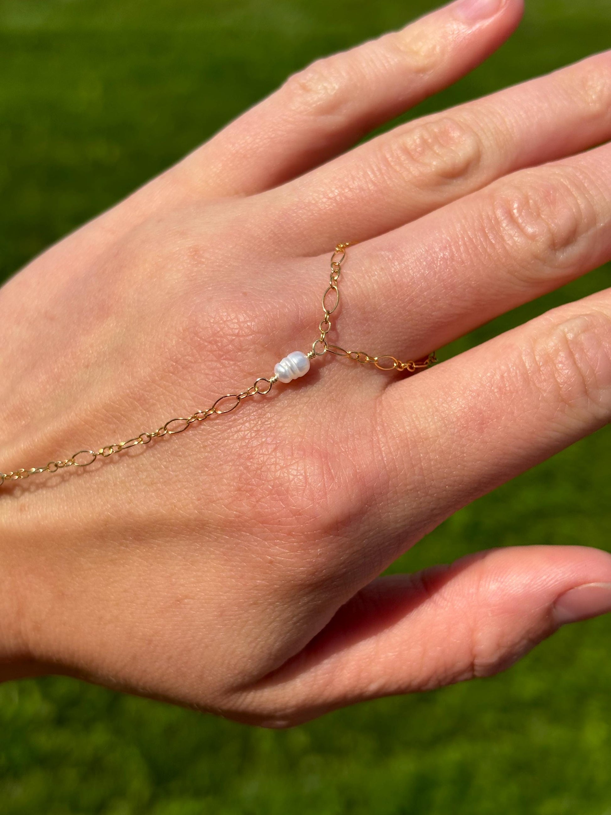 Elara Hand Chain