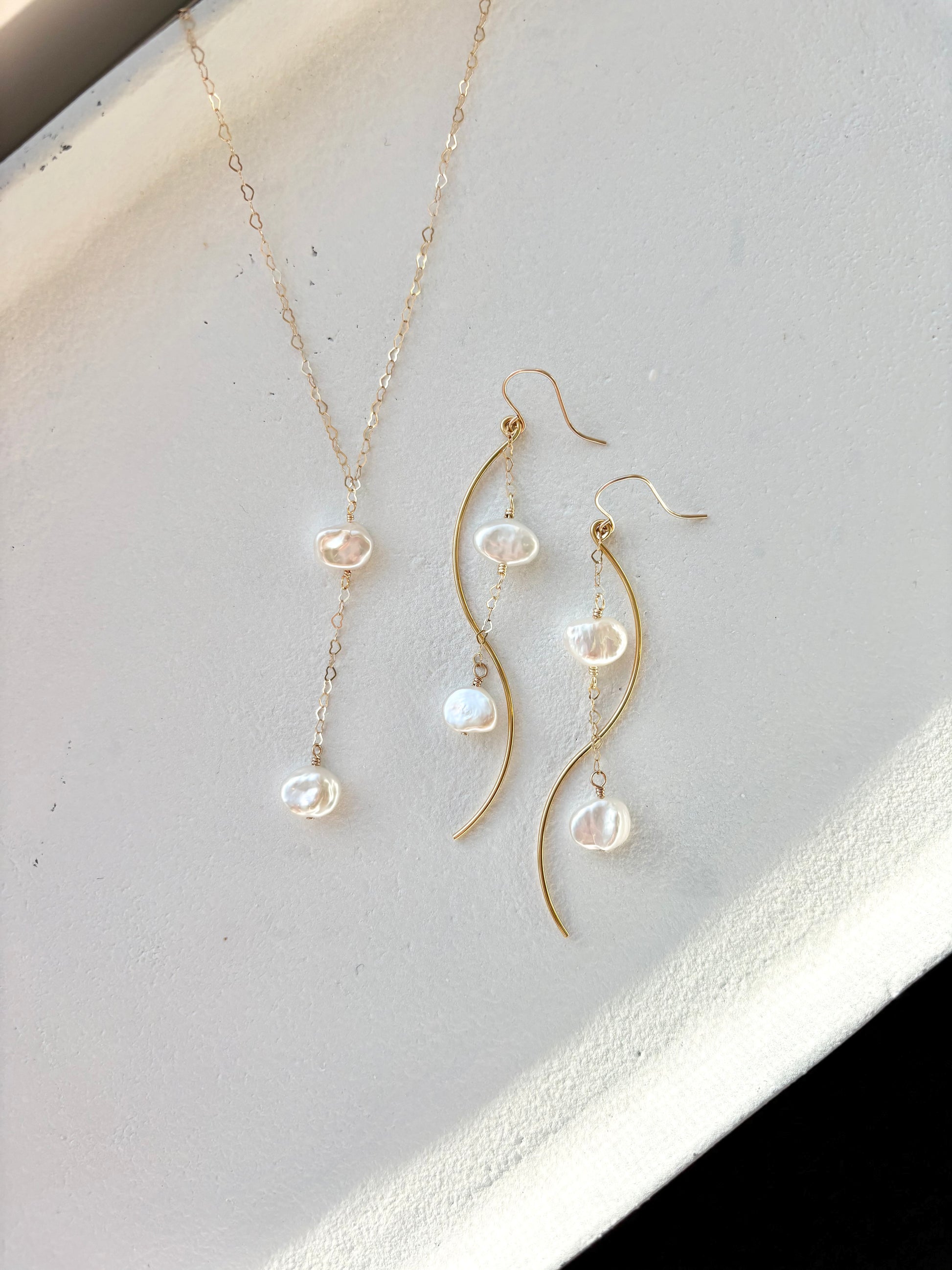 Charlotte Lariat Necklace