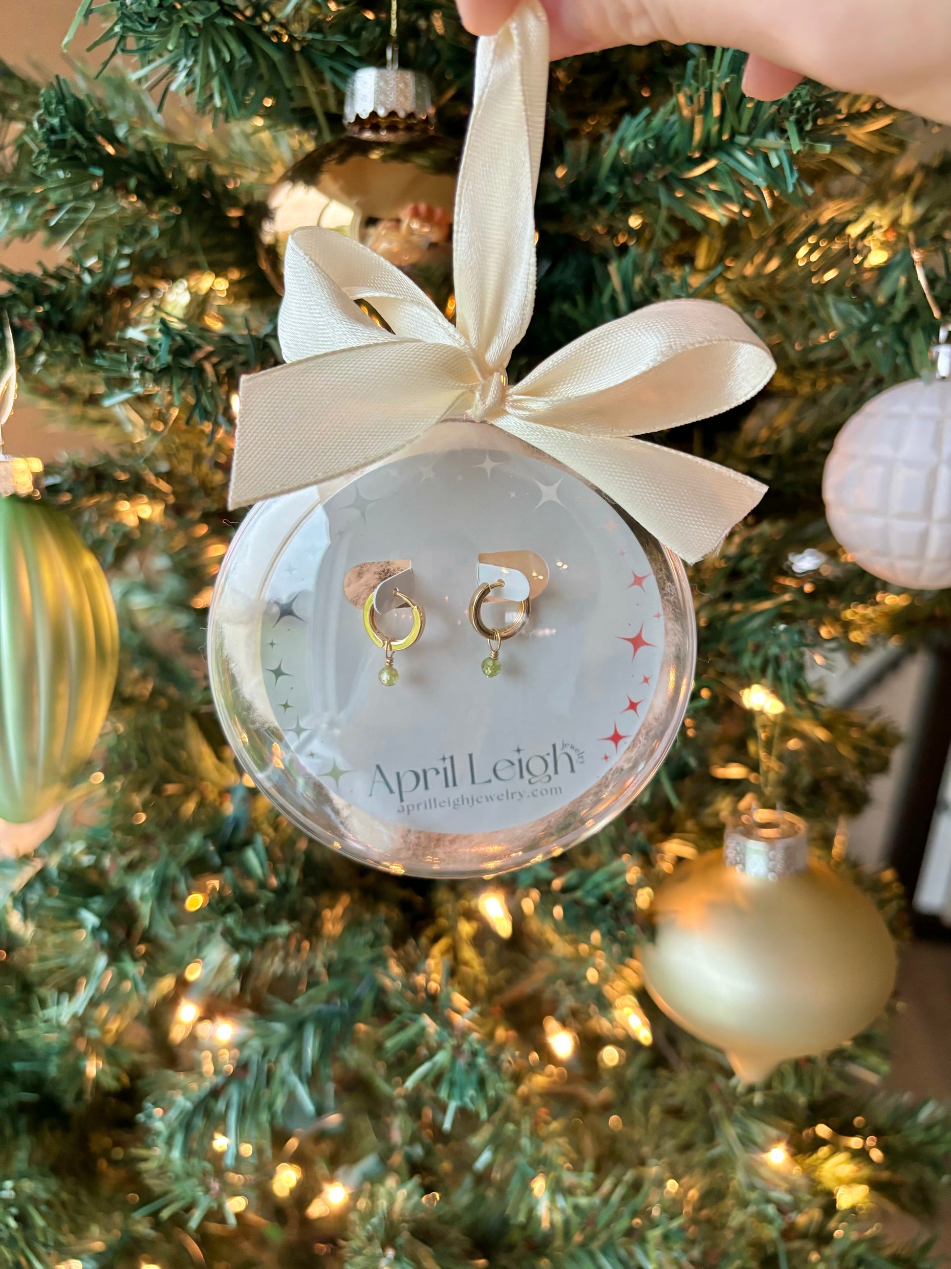 Stocking Stuffer Ornaments: Kaitlyn Earrings