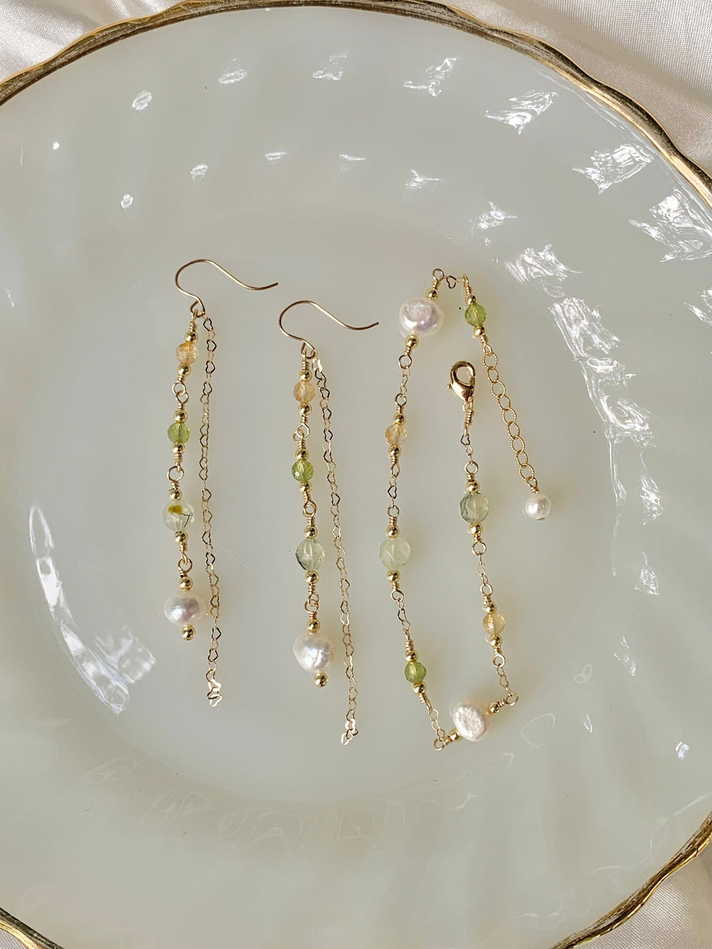 Wrapped & Ready: Valencia Earrings