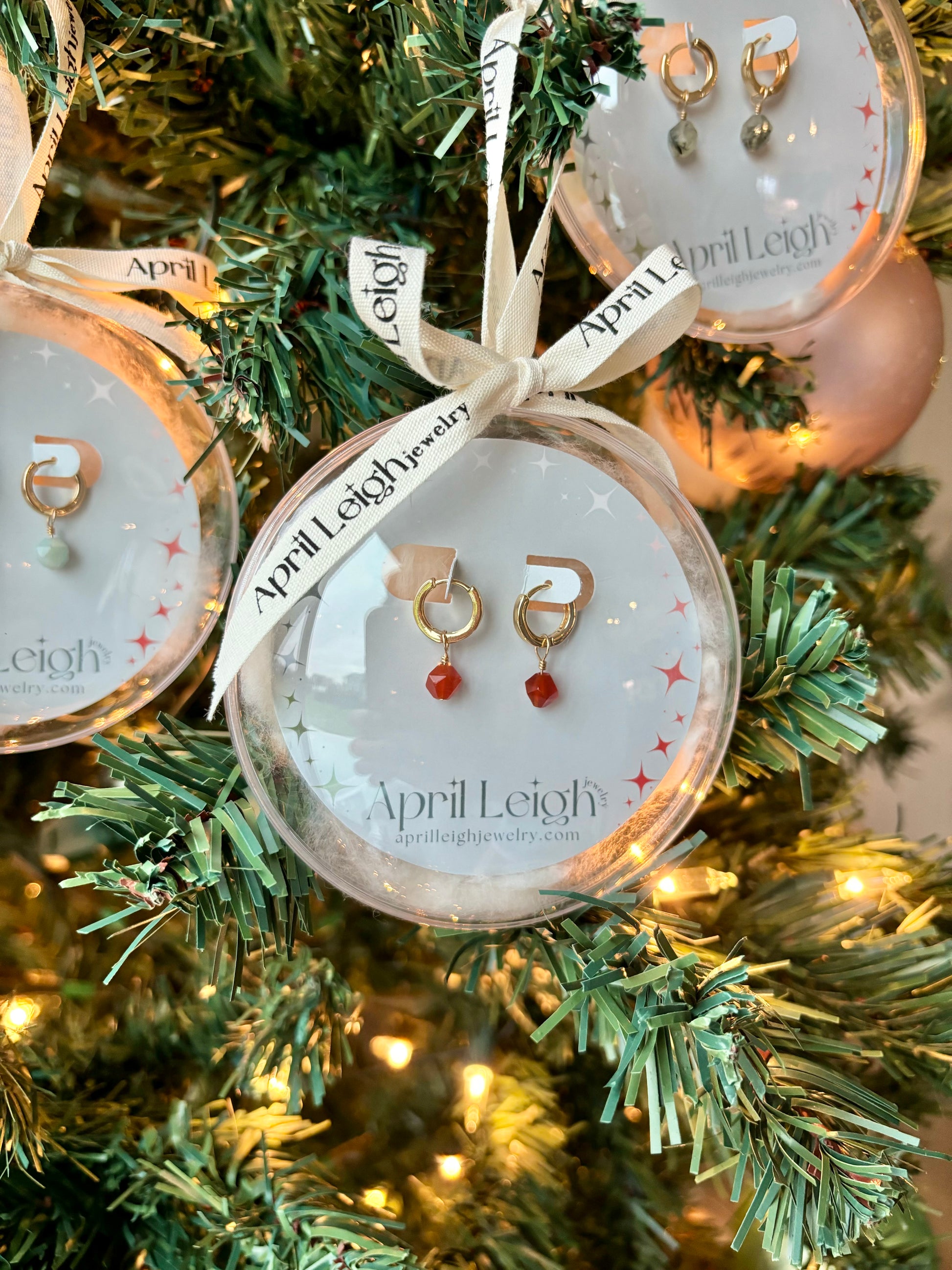 Stocking Stuffer Ornaments: Evelyn Earrings