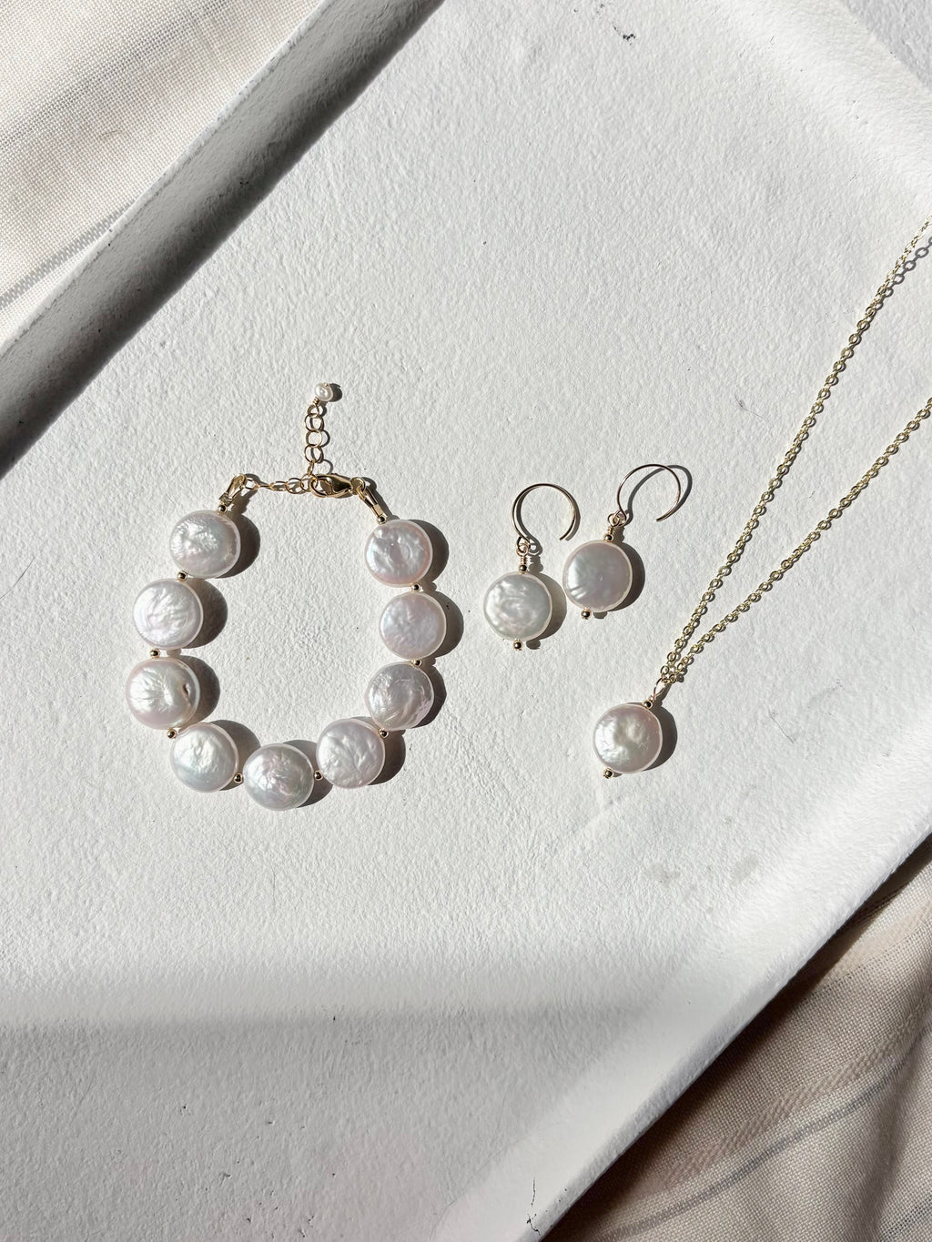 Nila Necklace