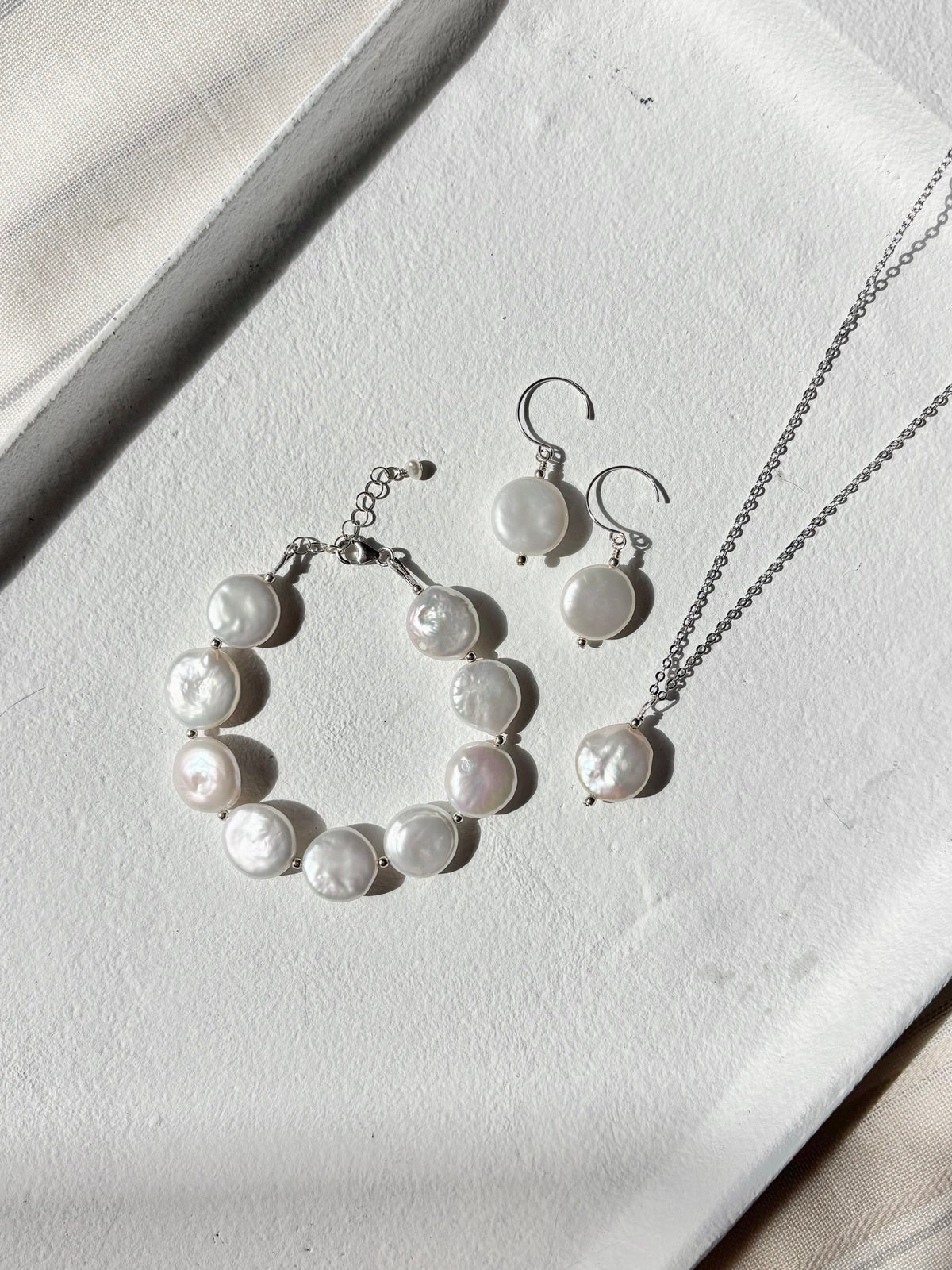 Nila Necklace