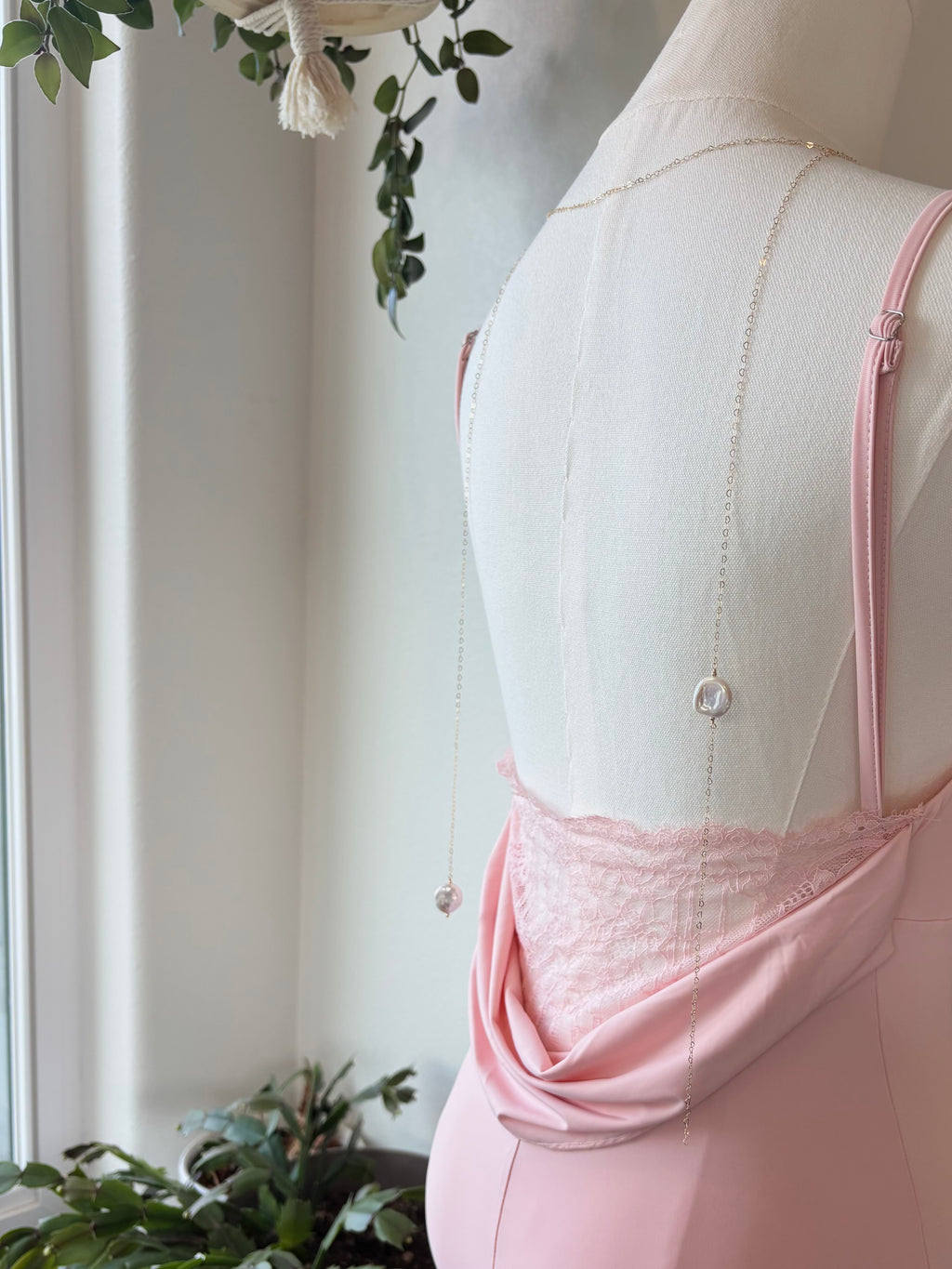 Genevieve Back Necklace
